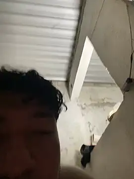 Snapshot of YoElMasHot chatting on July 31, 2026, 6:02 am YoElMasHot online show from July 31, 2026, 6:02 am
