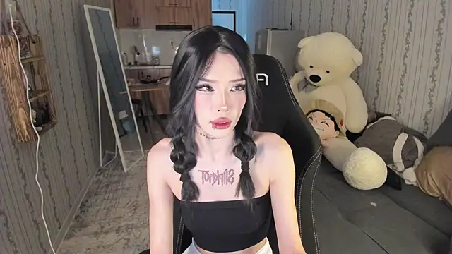 Snapshot of Velvetsky_1 chatting on February 14, 2026, 5:46 pm Velvetsky 1 online show from February 14, 2026, 5:46 pm