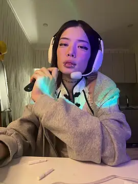 Snapshot of Velvetsky_1 chatting on January 12, 2026, 7:09 pm Velvetsky 1 online show from January 12, 2026, 7:09 pm