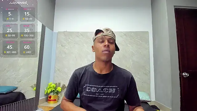 Snapshot of ada-brooke chatting on October 23, 2025, 3:27 am ada-brooke online show from October 23, 2025, 3:27 am