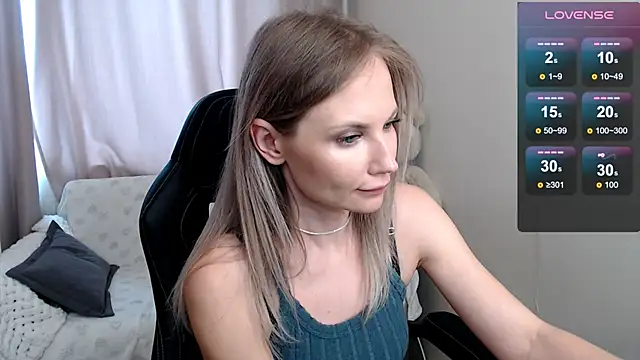 Snapshot of Sunny_bunny6 chatting on May 28, 2026, 5:59 am Sunny bunny6 online show from May 28, 2026, 5:59 am