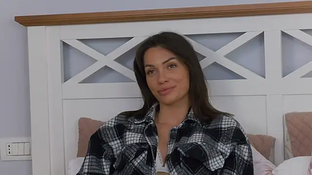 BarbaraHaze online show from April 16, 2026, 9:39 pm