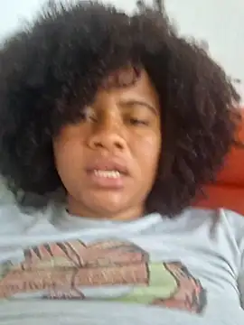 Snapshot of DANIELA_MICHEL chatting on February 17, 2025, 8:27 pm DANIELA MICHEL online show from February 17, 2025, 8:27 pm