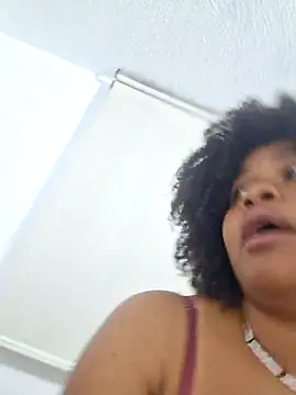 Snapshot of DANIELA_MICHEL chatting on March 22, 2025, 9:42 pm DANIELA MICHEL online show from March 22, 2025, 9:42 pm