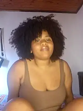 Snapshot of DANIELA_MICHEL chatting on February 27, 2025, 8:31 pm DANIELA MICHEL online show from February 27, 2025, 8:31 pm