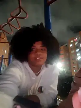 Snapshot of DANIELA_MICHEL chatting on March 22, 2025, 12:39 am DANIELA MICHEL online show from March 22, 2025, 12:39 am