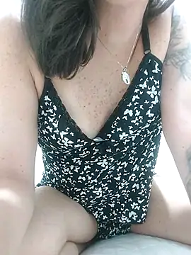 badkin online show from March 18, 2025, 3:02 am