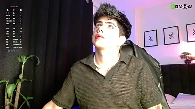 LyleBennett  online show from March 30, 2026, 10:39 am