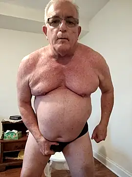 Snapshot of Shoreguy69 chatting on January 10, 2026, 7:20 pm Shoreguy69 online show from January 10, 2026, 7:20 pm