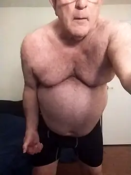 Snapshot of Shoreguy69 chatting on February 18, 2026, 10:01 am Shoreguy69 online show from February 18, 2026, 10:01 am