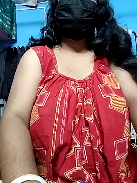 BERRY 00 online show from November 11, 2025, 9:48 am