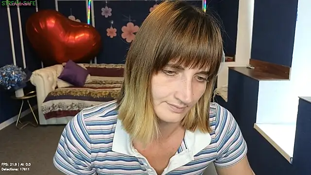 Snapshot of Nika_Kitten chatting on June 15, 2026, 8:36 am Nika Kitten online show from June 15, 2026, 8:36 am