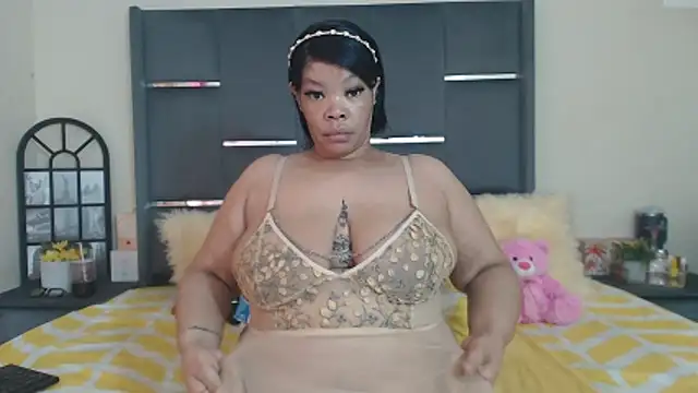 LaCaramellaChocolatia online show from March 1, 2026, 5:51 am