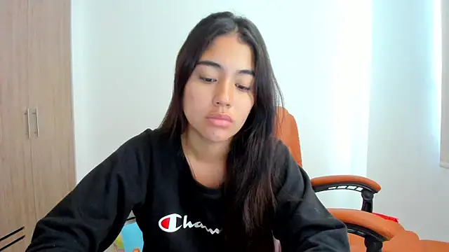 Snapshot of AriaMontgomery chatting on February 28, 2025, 3:04 pm AriaMontgomery online show from February 28, 2025, 3:04 pm