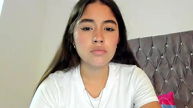 Snapshot of AriaMontgomery chatting on January 27, 2025, 8:51 am AriaMontgomery online show from January 27, 2025, 8:51 am