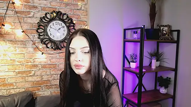 Snapshot of StellaryShy chatting on December 17, 2024, 2:00 pm StellaryShy online show from December 17, 2024, 2:00 pm