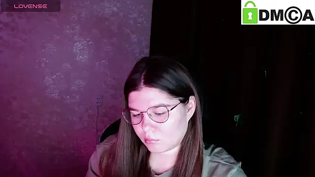 Snapshot of holy_michela chatting on November 13, 2025, 3:43 am holy michela online show from November 13, 2025, 3:43 am