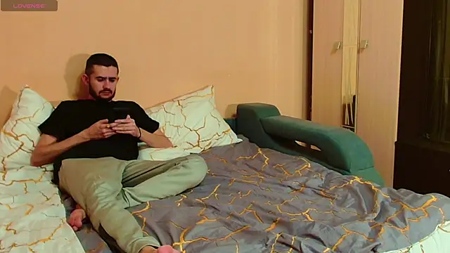 Sweet  Daddy online show from January 13, 2025, 4:50 am