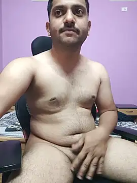 night stripper online show from April 1, 2026, 7:11 pm