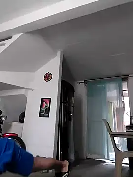 Snapshot of King_russo chatting on November 24, 2025, 5:02 pm King russo online show from November 24, 2025, 5:02 pm