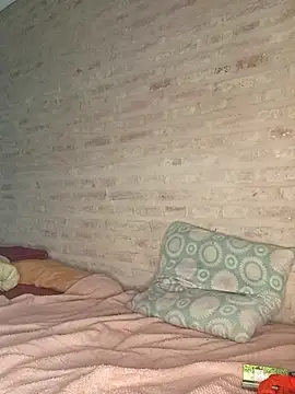 LaCristinatrans online show from November 8, 2025, 7:39 pm