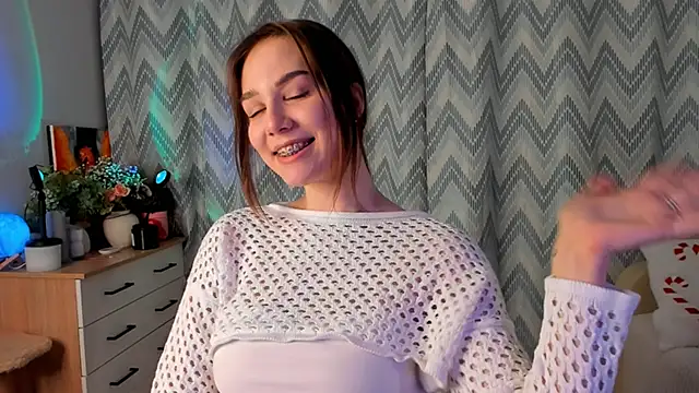 Snapshot of Tate_Angel chatting on January 28, 2025, 6:07 pm Tate Angel online show from January 28, 2025, 6:07 pm