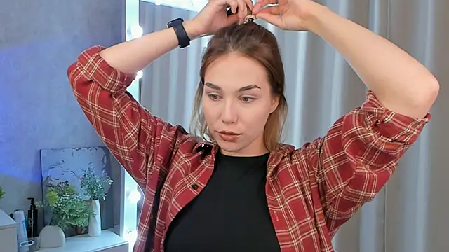 Snapshot of Tate_Angel chatting on September 14, 2025, 6:19 pm Tate Angel online show from September 14, 2025, 6:19 pm