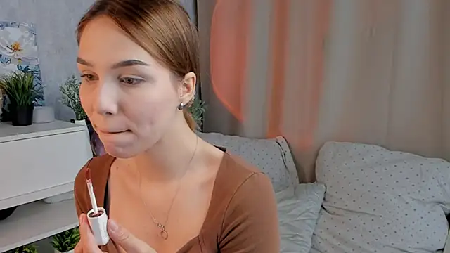 Snapshot of Tate_Angel chatting on September 9, 2025, 6:17 pm Tate Angel online show from September 9, 2025, 6:17 pm