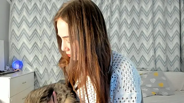 Snapshot of Tate_Angel chatting on February 7, 2025, 6:13 pm Tate Angel online show from February 7, 2025, 6:13 pm