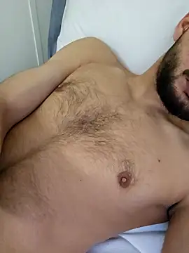 Snapshot of Amir334_ chatting on December 23, 2024, 10:33 pm Amir334 online show from December 23, 2024, 10:33 pm