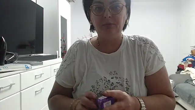 Snapshot of Amandamuller1982 chatting on November 14, 2025, 9:07 pm Amandamuller1982 online show from November 14, 2025, 9:07 pm