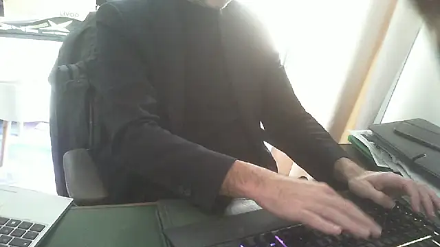 Snapshot of shyfrenchcock1 chatting on February 20, 2026, 3:03 pm shyfrenchcock1 online show from February 20, 2026, 3:03 pm