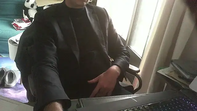 Snapshot of shyfrenchcock1 chatting on March 9, 2026, 2:31 pm shyfrenchcock1 online show from March 9, 2026, 2:31 pm