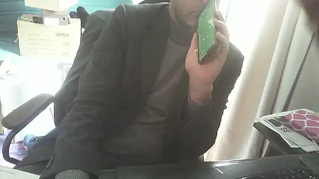 Snapshot of shyfrenchcock1 chatting on February 13, 2026, 10:26 am shyfrenchcock1 online show from February 13, 2026, 10:26 am