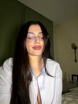 Snapshot of Sweet_Khalifa_ chatting on January 10, 2026, 3:18 pm Sweet Khalifa online show from January 10, 2026, 3:18 pm