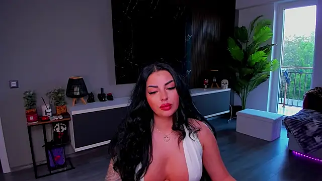 Snapshot of anemarieejolie chatting on May 6, 2026, 4:11 pm anemarieejolie online show from May 6, 2026, 4:11 pm