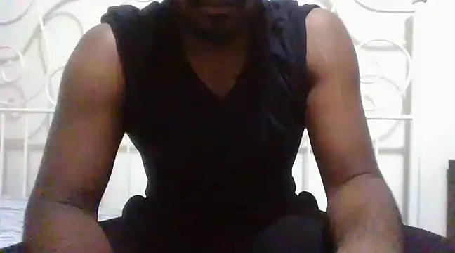 justinme00o7 online show from January 13, 2025, 2:53 pm