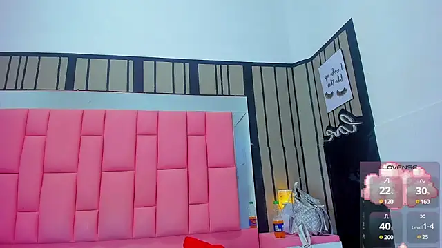 Ashleimoss online show from March 17, 2025, 11:31 am