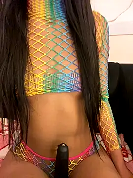 Snapshot of bonnie_18x chatting on December 5, 2025, 2:32 am bonnie 18x online show from December 5, 2025, 2:32 am