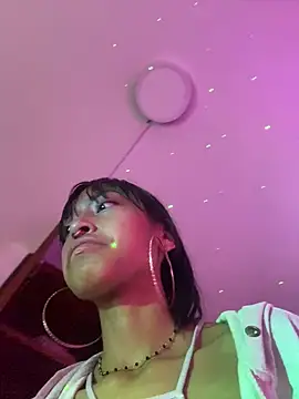 Snapshot of bonnie_18x chatting on March 13, 2025, 3:11 am bonnie 18x online show from March 13, 2025, 3:11 am