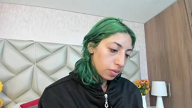 Im gaia online show from November 19, 2025, 12:16 pm