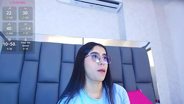 Amy wats0n online show from April 10, 2026, 7:10 pm