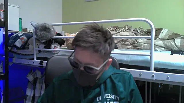 Owl1216 online show from January 31, 2025, 11:35 am