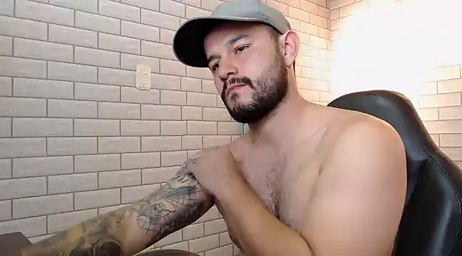 adel hard  online show from December 2, 2024, 9:45 pm