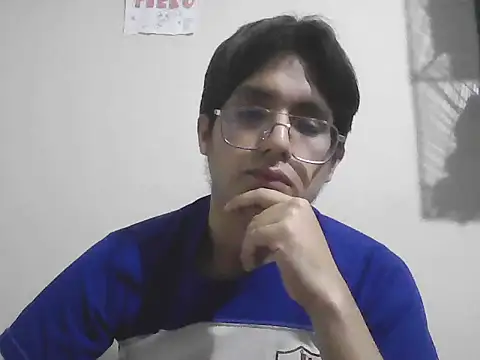 Snapshot of HardDick2 chatting on July 7, 2026, 7:23 am HardDick2 online show from July 7, 2026, 7:23 am
