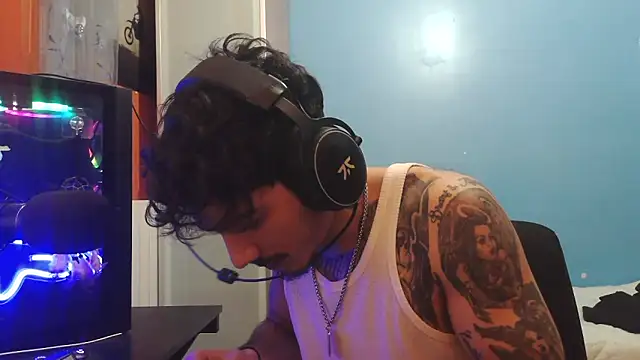 Badboyi1997 online show from March 6, 2026, 5:08 pm