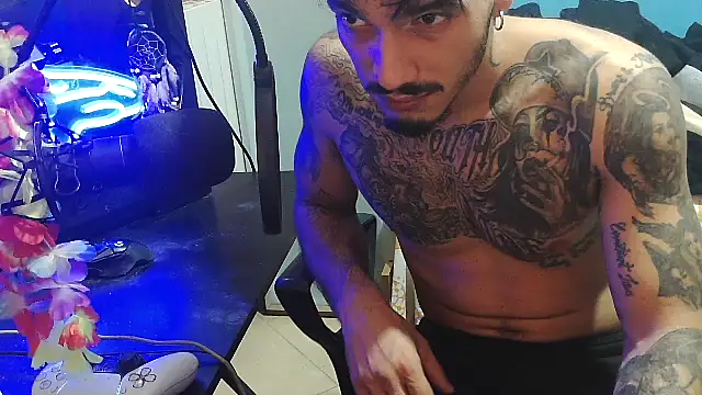 Badboyi1997 online show from September 29, 2025, 10:26 pm