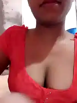 Snapshot of riya_houswife chatting on December 2, 2024, 7:31 am riya houswife online show from December 2, 2024, 7:31 am