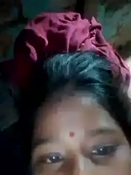 Snapshot of riya_houswife chatting on November 16, 2025, 12:43 pm riya houswife online show from November 16, 2025, 12:43 pm