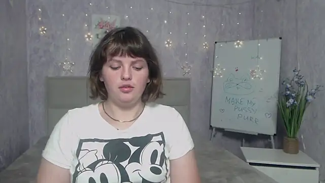 Snapshot of StaceyLex chatting on November 5, 2025, 7:22 am StaceyLex online show from November 5, 2025, 7:22 am